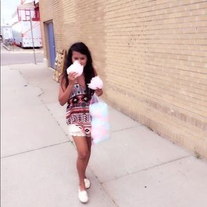 Meet your Posher, Joy